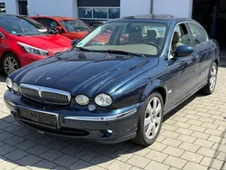 Blau Gebraucht 2006 Jaguar X-type Executive Limousine | 1.150 € (Superpreis)