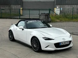 Weiß Gebraucht 2017 Mazda MX5 Cabrio | 19.000 €