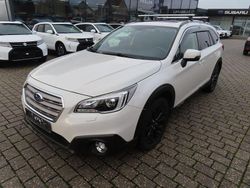 Weiß Gebraucht 2016 Subaru Outback Sport Limousine | 19.990 € (Teuer)