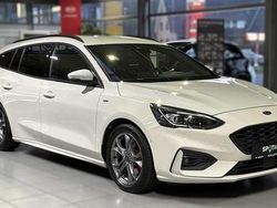 Weiß Gebraucht 2020 Ford Focus ST-Line X Kleinwagen | 16.980 € (Fairer Preis)