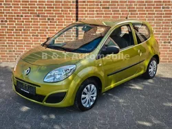 Grün Gebraucht 2010 Renault Twingo Authentique Kleinwagen | 1.790 €