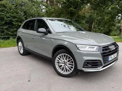 Grau Gebraucht 2020 Audi Q5 S-Line SUV | 39.000 € (Fairer Preis)