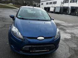 Blau Gebraucht 2009 Ford Fiesta Kleinwagen | 1.900 € (Fairer Preis)