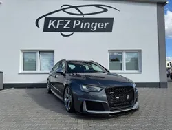 Grau Gebraucht 2016 Audi RS3 Sportback Sport Kleinwagen | 34.999 € (Fairer Preis)