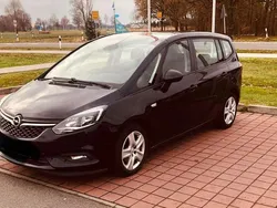 Gebraucht 2018 Opel Zafira Tourer Selection Van / Kleinbus | 7.500 € (Fairer Preis)