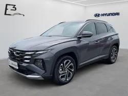 Grau Gebraucht 2024 Hyundai Tucson Prime SUV | 39.990 € (Fairer Preis)
