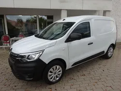 Weiß Gebraucht 2023 Renault Kangoo Van / Kleinbus | 17.990 € (Guter Preis)