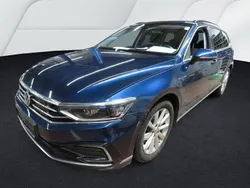 Blau Gebraucht 2020 VW Passat GTE Kombi | 20.980 € (Guter Preis)