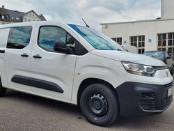Weiß Gebraucht 2023 Fiat Doblò Van / Kleinbus | 23.900 €