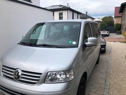 Silber Gebraucht 2008 VW Multivan Van / Kleinbus | 14.000 €