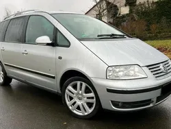 Silber Gebraucht 2006 VW Sharan Freestyle Van / Kleinbus | 2.590 € (Fairer Preis)
