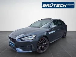 Grau Gebraucht 2024 Cupra Leon VZ Limousine | 38.980 € (Etwas zu teuer)