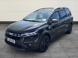 Perlmuttschwarz metallic Gebraucht 2024 Dacia Jogger Extreme Van / Kleinbus | 23.390 € (Etwas zu teuer)