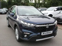 Blau Gebraucht 2023 Suzuki SX4 S-Cross Comfort SUV | 20.990 € (Guter Preis)