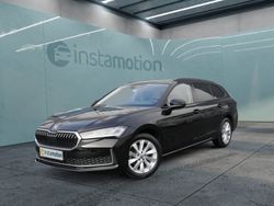 Schwarz Gebraucht 2024 Skoda Superb Kombi | 34.147 €