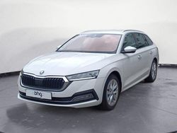 Weiß Gebraucht 2022 Skoda Octavia Style Kombi | 20.430 € (Fairer Preis)