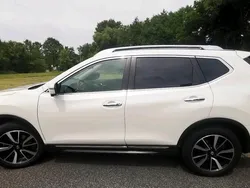 Weiß Gebraucht 2018 Nissan X-Trail Tekna SUV | 17.999 € (Fairer Preis)