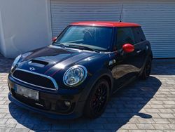 Schwarz Gebraucht 2012 Mini John Cooper Works Kleinwagen | 12.900 € (Fairer Preis)
