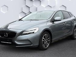 Grau Gebraucht 2018 Volvo V40 Limousine | 13.499 € (Guter Preis)