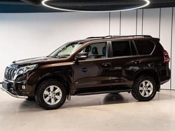 Braun Gebraucht 2017 Toyota Land Cruiser SUV | 35.999 € (Guter Preis)