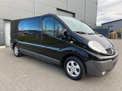 Grau Gebraucht 2010 Renault Trafic Van / Kleinbus | 9.990 € (Fairer Preis)