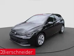 Blau Neu 2025 VW Golf VIII Goal Limousine | 28.990 € (Superpreis)