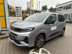 Lack grau artense Gebraucht 2024 Opel Combo Ultimate Van / Kleinbus | 29.500 € (Teuer)