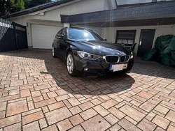Schwarz Gebraucht 2014 BMW 318 M Sport Kombi | 13.950 € (Fairer Preis)