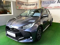 Grau artense/metallic k (metallic) Gebraucht 2022 Toyota Yaris Hybrid Team Kleinwagen | 18.950 € (Fairer Preis)