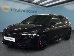Schwarz Gebraucht 2024 Ford Focus Limousine | 37.449 € (Etwas zu teuer)