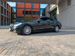 Schwarz Gebraucht 2011 Mercedes E220 Coupé | 7.999 € (Superpreis)