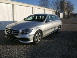 Iridiumsilber metalliclack Gebraucht 2017 Mercedes E220 Kombi | 15.599 € (Superpreis)