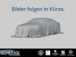 Weiß gletscherweiß metallic metallic Gebraucht 2023 VW ID.5 Pro Performance SUV | 52.800 €