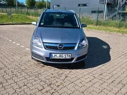 Silber Gebraucht 2006 Opel Zafira Van / Kleinbus | 1.850 € (Fairer Preis)