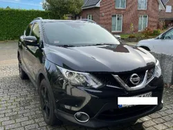 Schwarz Gebraucht 2014 Nissan Qashqai 360º SUV | 8.490 € (Fairer Preis)