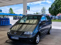 Grau Gebraucht 2008 VW Sharan Van / Kleinbus | 2.250 € (Guter Preis)