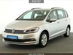 Reflexsilber metallic Gebraucht 2020 VW Touran Comfortline Van / Kleinbus | 19.490 € (Guter Preis)