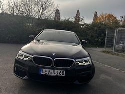 Schwarz Gebraucht 2020 BMW 520 Sport Line Limousine | 28.990 €