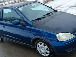Blau Gebraucht 2003 Opel Corsa Kleinwagen | 1.650 € (Fairer Preis)