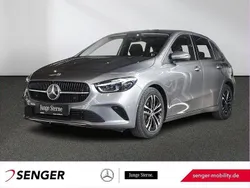 Grau Gebraucht 2023 Mercedes B200 Progressive Van / Kleinbus | 30.580 € (Fairer Preis)