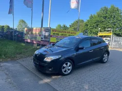 Grau Gebraucht 2010 Renault Mégane III Dynamique Limousine | 3.000 € (Fairer Preis)