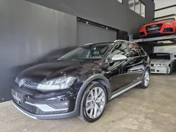 Schwarz Gebraucht 2015 VW Golf VII Highline Kombi | 11.990 € (Fairer Preis)