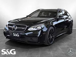 Metalliclack obsidianschwarz Gebraucht 2016 Mercedes E63 AMG AMG Kombi | 49.790 €