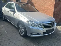 Silber Gebraucht 2010 Mercedes E350 Elegance Limousine | 18.000 € (Fairer Preis)
