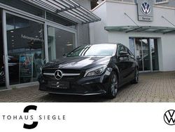 Schwarz Gebraucht 2018 Mercedes CLA180 Shooting Brake Urban Kombi | 14.980 € (Fairer Preis)