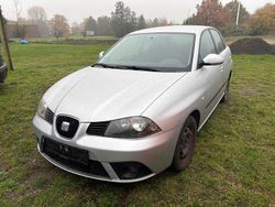 Silber Gebraucht 2007 Seat Ibiza Kleinwagen | 2.700 € (Etwas zu teuer)