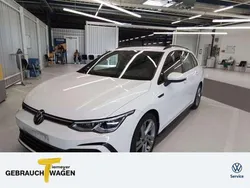 Pure white Gebraucht 2023 VW Golf VIII R-line Kombi | 29.870 € (Superpreis)