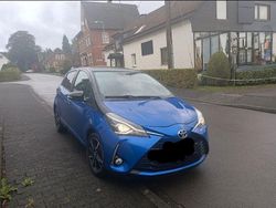Blau Gebraucht 2019 Toyota Yaris Club Kleinwagen | 9.800 € (Guter Preis)