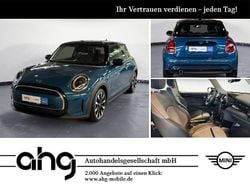 Blau Gebraucht 2023 Mini Cooper Classic Kleinwagen | 23.390 € (Etwas zu teuer)