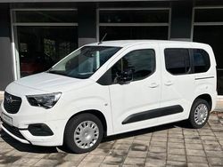 Weiß Gebraucht 2021 Opel Combo Life Elegance Van / Kleinbus | 25.980 € (Teuer)